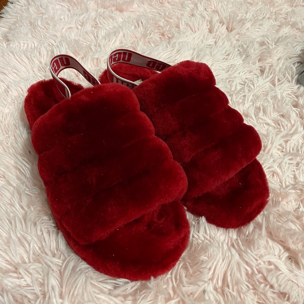Red Ugg Fluff Yeah Slides